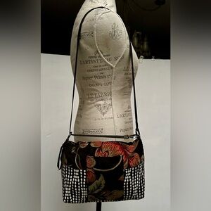 Connie Gunderson Crossbody Shoulder Bag Purse Designer ART Tapestry LIKE NU